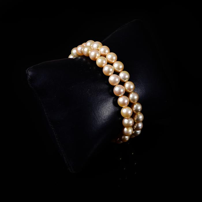 Round Akoya Pearl Bracelet by Bhagyaratnam